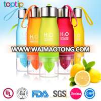 Promotion Fruit Infuser Water Bottle With Filter,Lemon juice water bottle joyshak 700ml